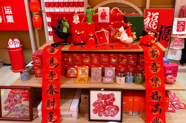 年味出圈、人气火爆！2026年春节假期北京文旅市场喜迎新春开门红