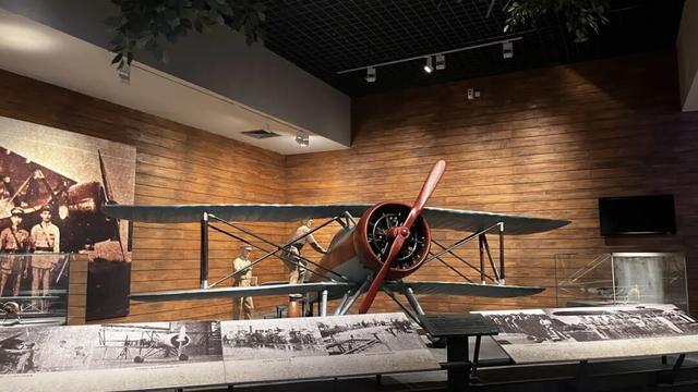 解锁宝藏鱼峰，让秋日CityWalk“不基础”！