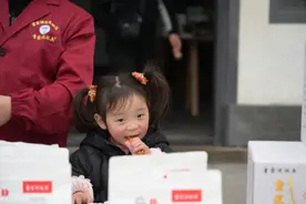 四川大竹：传统小吃踏入“赶村”新赛道——探寻童家手工麻花的美味之旅图片