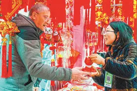 徒步游中国“圈粉”海外游客（外国游客感受“中国之美”）图片