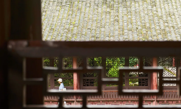 蜀中之蜀：穿越的诗意