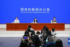国家外汇管理局：前三季度跨境资金恢复净流入，外资来华投资逐步向好图片