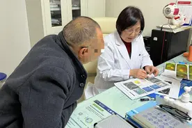 后巩膜加固术助高度近视患者挽救剩余视力图片