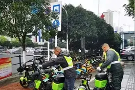 长沙共享电单车规范使用观察：曾回收超21万辆无牌电单车，戴头盔才能通电图片