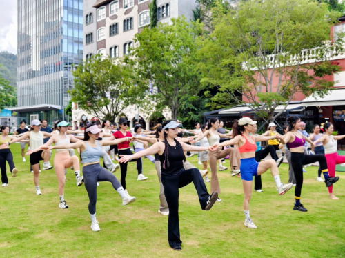 深圳海上世界“琉光艺术季”开启蛇口假日美好生活