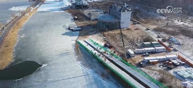 “增设雪假+惠民政策+特色景观”掀起冰雪新热潮 “滑”出消费新“动”力