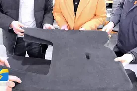 专精特新看中国｜让汽车地毯柔软无脚印，让每架飞机减重50公斤 这款国内首次研制出的新材料是“山东造”图片
