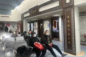 节后减肥门诊火热，中医穴位埋线受欢迎图片