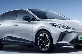 以旧换新政策催生车市“补贴大战”，上汽MG最高补贴3万元图片