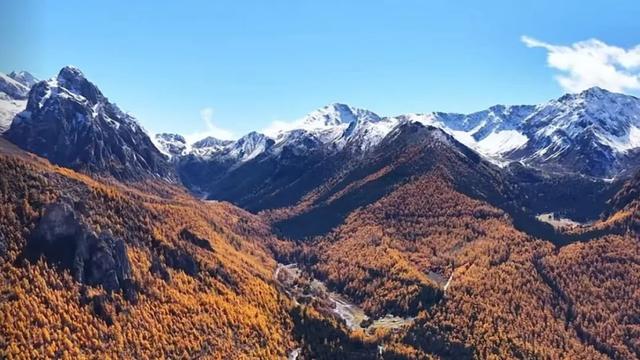 这个冬天，来甘孜晒太阳就绰绰有余！