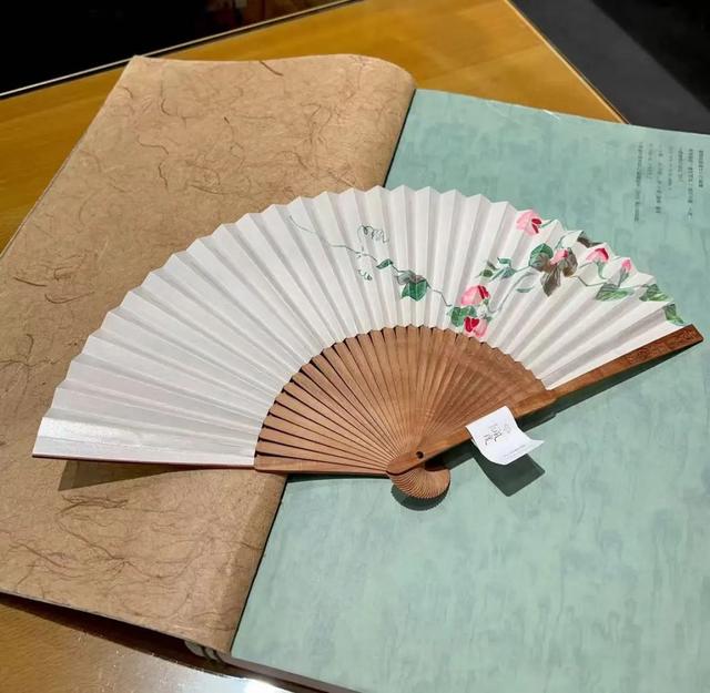 全城集“荷”，把荷风带回家 ！