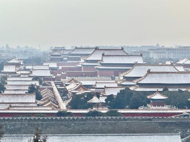 周末，他们涌向故宫，只为一件事