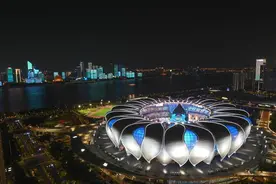 国足上次主场赢澳大利亚是41年前，球迷期望这次在杭州“喊赢”图片