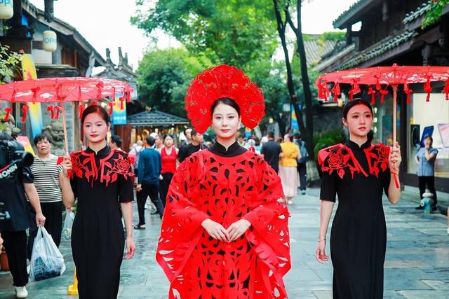 中秋国庆怎么耍？四川宜宾、泸州携手绘出精品旅游路线