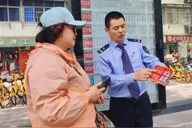 武汉公交司机自制乘车指引图方便外地游客图片