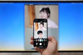 国行 iPhone 16 三步用上 AI，识图翻译样样精通，还能计算卡路里图片