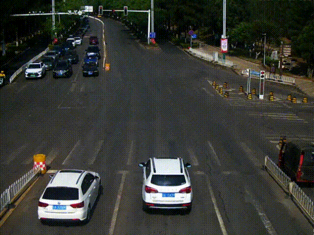 骑行非机动车，这些安全知识须注意，附电动自行车在线预约上牌指南→图片