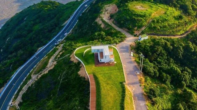 浙江这两条线路入选中国公路学会“2025年度自驾游精品线路”，一起来关注！