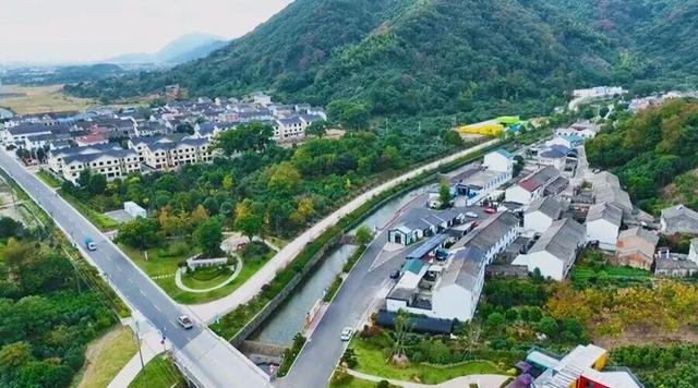 藏不住了！奉化这两条线路全省推荐！