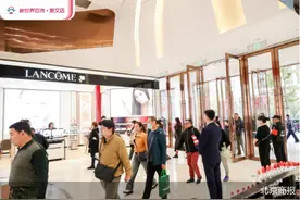 联动500多家品牌 新世界百货崇文店开展周年庆活动图片