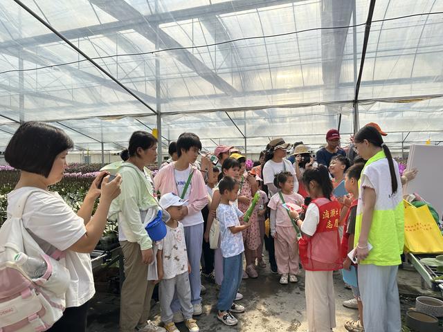 陪伴“小候鸟”过多彩暑期，佛山新市民学堂文化融合研学活动启动