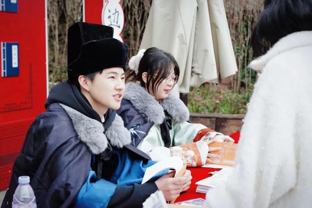 新春游名山 | 假期已过半！蒙顶登高马力全开迎新年！