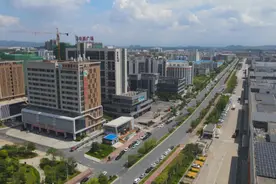 1小时直达广州中心城区！广清产业园2条定制客运线路试运行图片