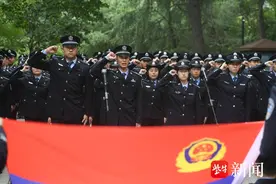 我想成为您那样的光——江苏公安英烈纪念墙“赞礼·纪念”活动侧记图片