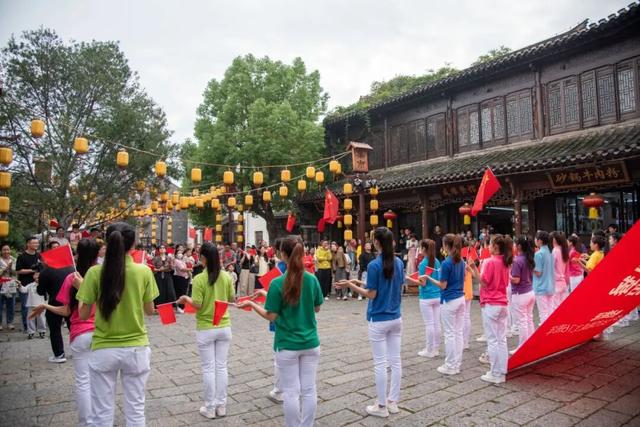 十一来台儿庄古城，共赴热血红色演艺之约！