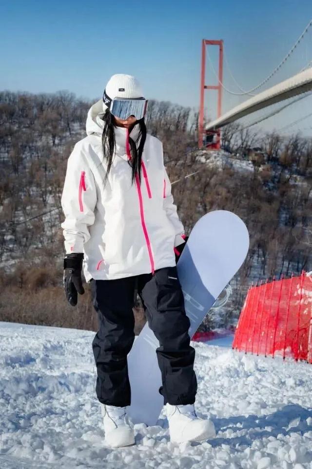滑雪、拍照、逛吃……长春冰雪季的“女主剧本”火了！