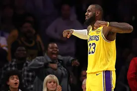 NBA｜连续三场三双！詹姆斯越老越妖  湖人击败灰熊名次对调图片