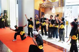 泡泡玛特海外第100家门店落地雅加达图片