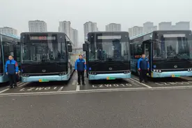 乘坐更舒适！南部公交今起投放69辆纯电公交车图片