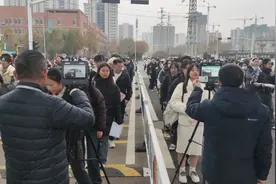 2024年度国考山东考区笔试顺利结束，15.7万名考生参加考试图片