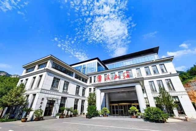 老牌景区点亮新活力！潭溪山以创新实践书写淄川文旅高质量发展新篇章​​