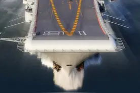 辽宁舰，12岁生日快乐！图片