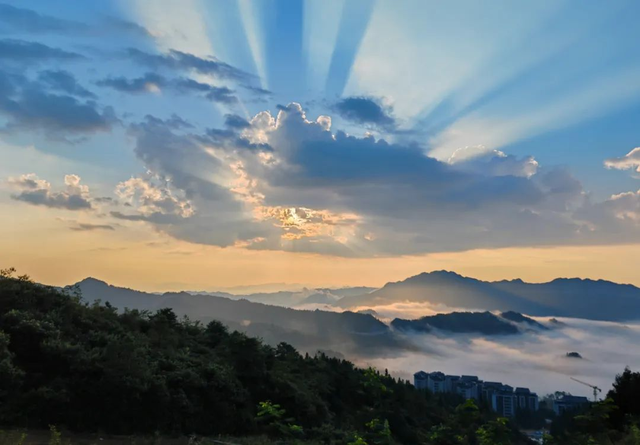 国庆中秋跟着谭晶游叙永——罗汉林