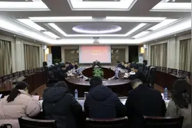 江西安义县“清网护鸟”行动工作推进会召开图片