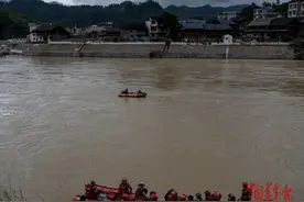 探访贵州榕江灾后“孤岛”图片