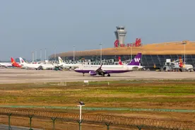 “五一”合肥机场出行火爆！特价机票看过来→图片