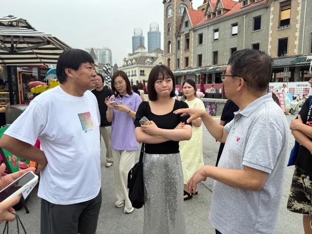 30余位知名导演莱山渔人码头寻韵烟台光影