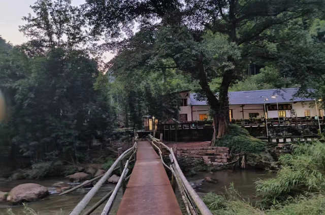 国庆中秋跟着谭晶游叙永——画稿溪