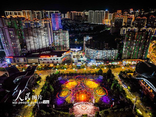 贵州黔西：火把欢歌
