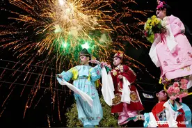 茂名电白“妆春”大戏喜闹元宵，网红新农人“粤式英语”打卡图片