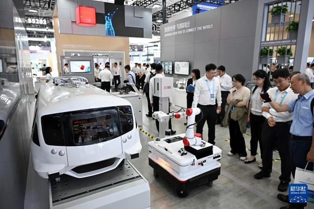 2025中国国际城市轨道交通展览会在青岛举行