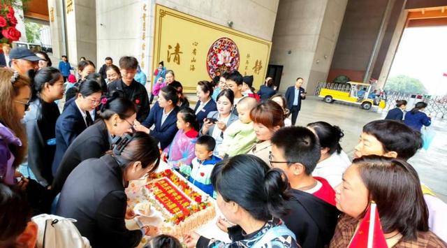 法门文化景区国庆盛典启幕