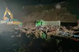官方通报：济潍高速青州段山体滑坡，现场无人员伤亡，清理工作已完成图片