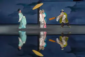 艺评｜京剧《白蛇传》：传统经典与当代审美的“双向奔赴”图片