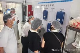 从绞肉机到餐盘，校园食品安全不容忽视！图片