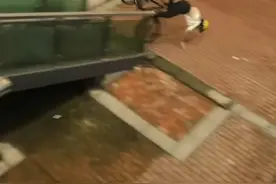 “敢跳叫你爹！”多地速降少年屡受伤，热情与风险如何平衡？记者调查！专家这样说图片